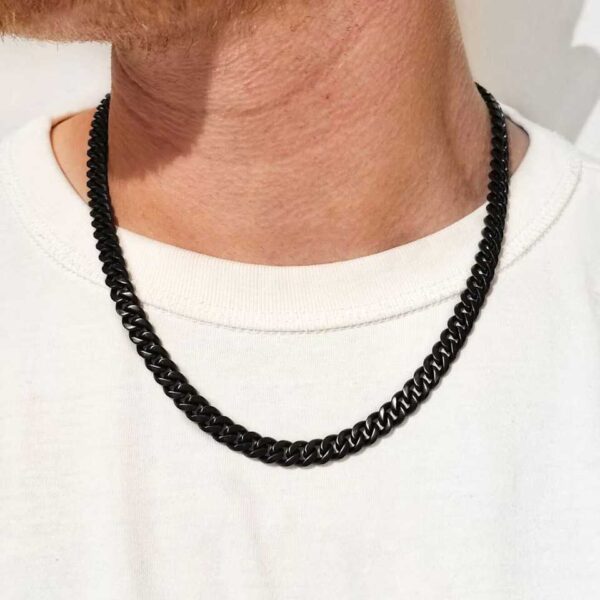 Δεύτερη φωτογραφία του προϊόντος Harlow Black | Steel necklace | 8 mm