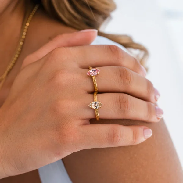 PETITE NAVETTE RING GOLD-LIGHT SILK - Image 2