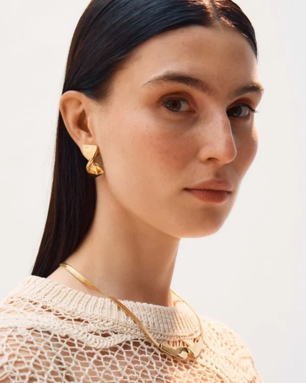 Nuevo Earrings Gold - Image 3