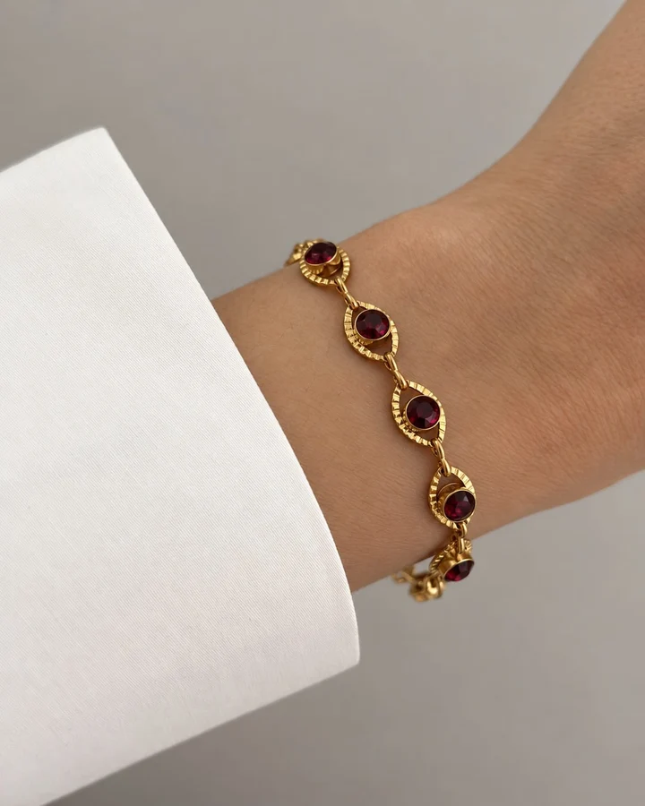 Sparkling Eye Burgundy Bracelet - Image 2