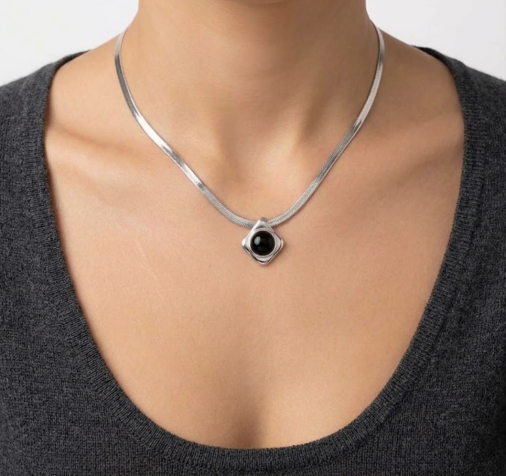 Eye of the Tiger Black/ Silver